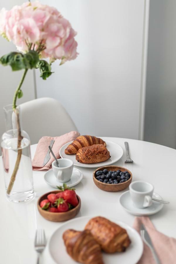 Milestay Champs Elysees Париж Экстерьер фото